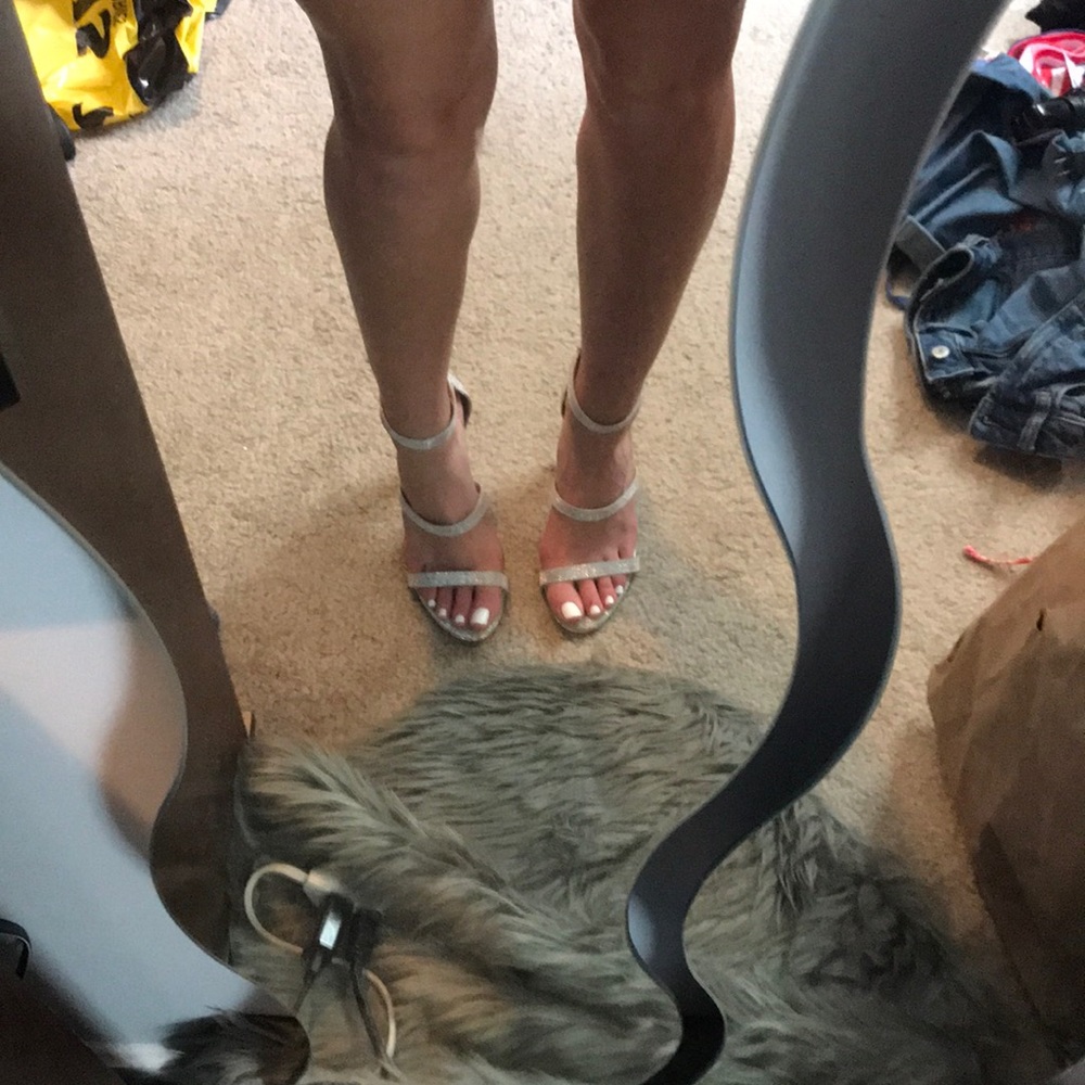 Silver Heels - image 7